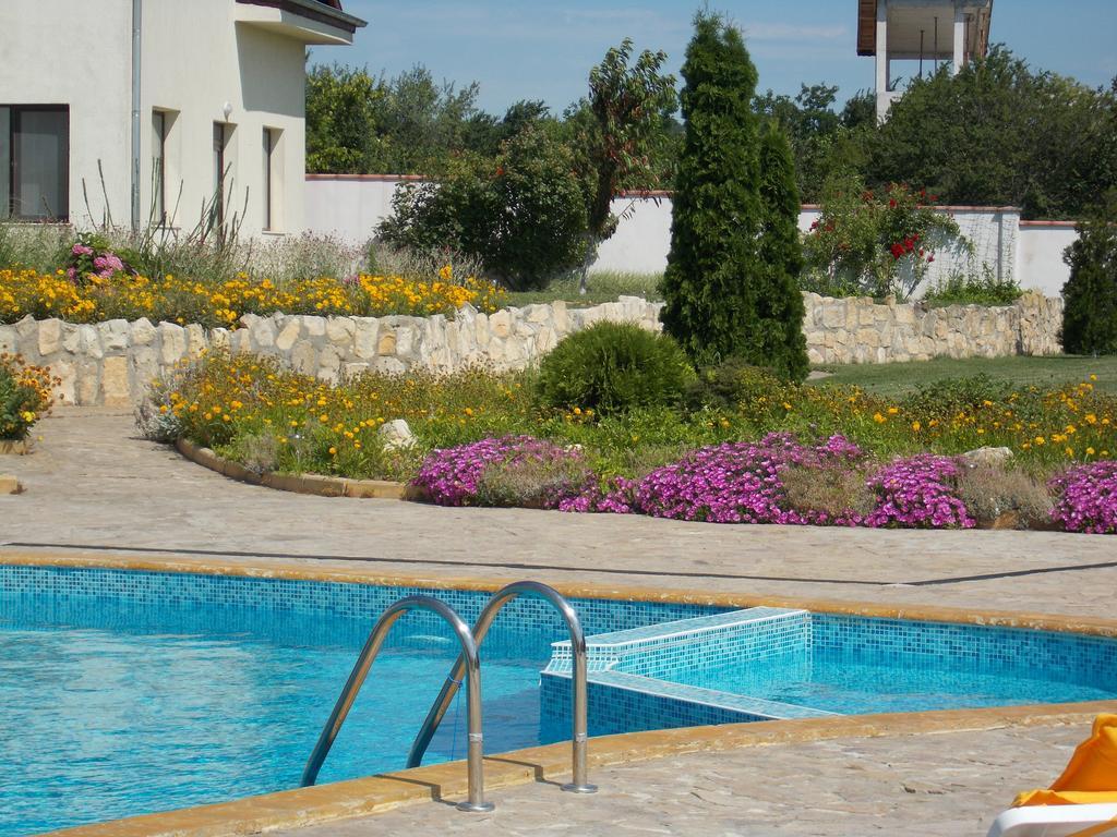 Villa Ketli Apartment Bliznatsi Exteriör bild