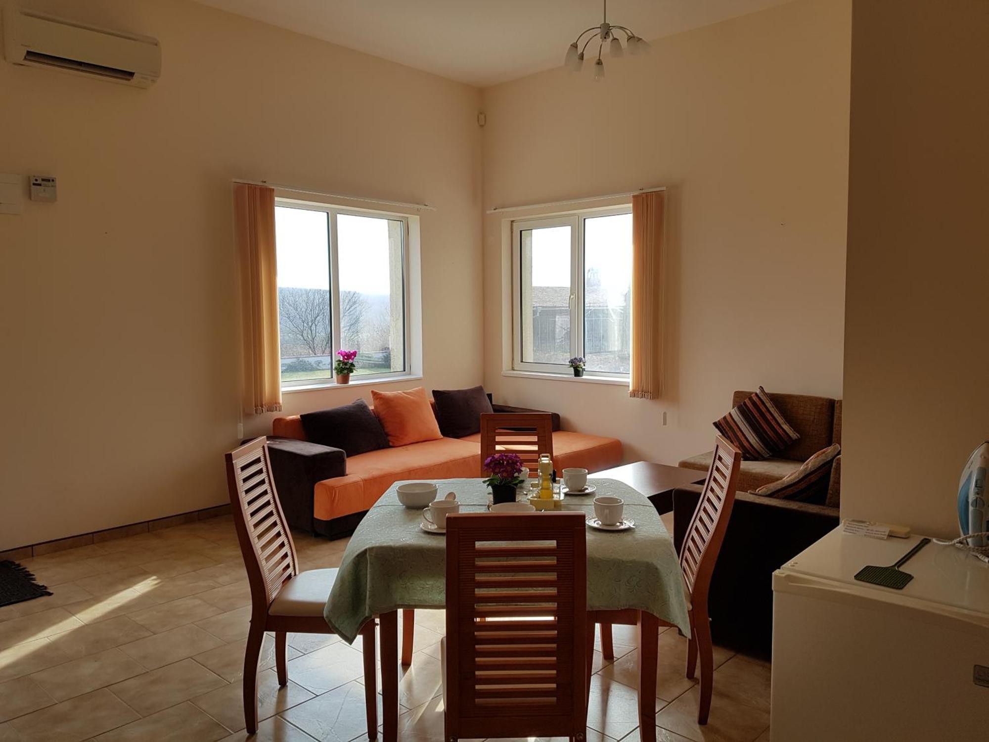Villa Ketli Apartment Bliznatsi Exteriör bild